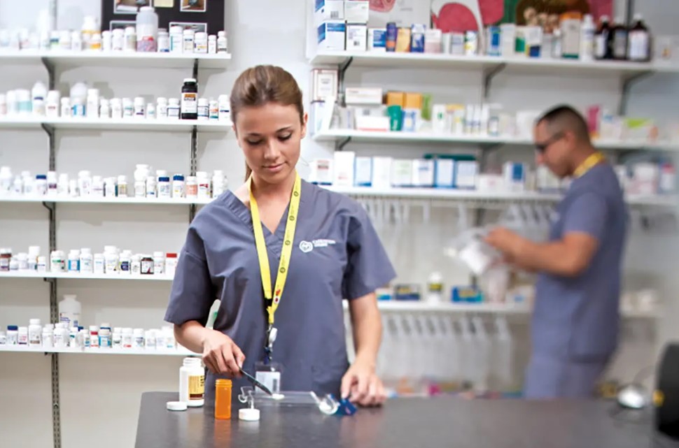 The Path of Promise: Exploring Pharmacy Technician Programs
